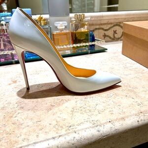 Brand new worn once Pigalle Follies-